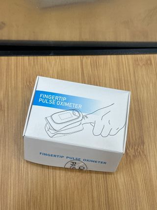 QUIRUMED Oxímetro de pulso para adultos