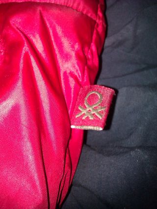 Cazadora plumas BENETTON con capucha CHOLLO!!