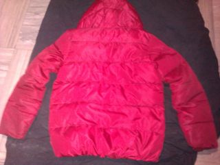 Cazadora plumas BENETTON con capucha CHOLLO!!