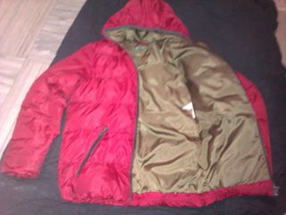Cazadora plumas BENETTON con capucha CHOLLO!!