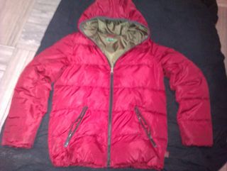 Cazadora plumas BENETTON con capucha CHOLLO!!