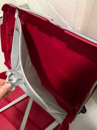 Maleta Roncato rígida roja