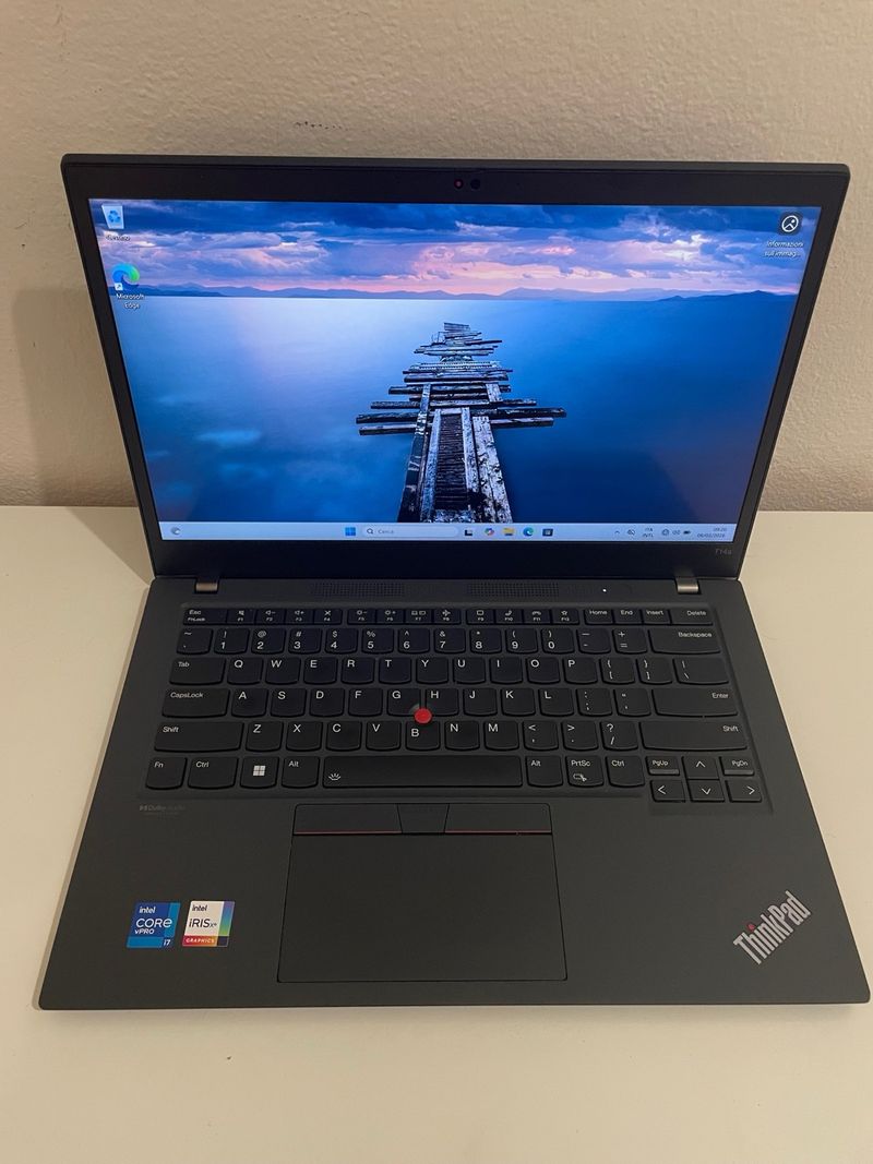 Lenovo T14s Gen2 i7 11th Touch 16GB RAM 256GB SSD