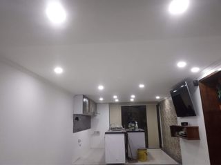 Ofrecemos servicios de reformas y reparaciones com