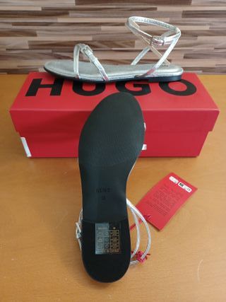Sandalias HUGO plateadas talla 38