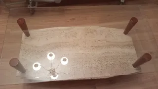 Mesita de centro cristal y piedra