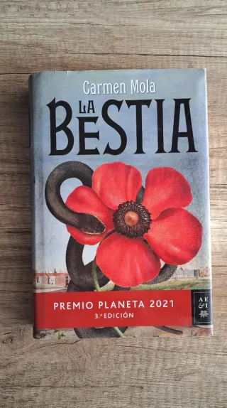 La Bestia / Carmen Mola / Premio Planeta 2021