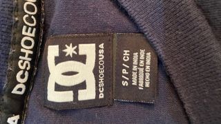 Camiseta DC Shoes Rayas Azul y Blanca