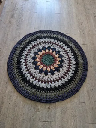 Alfombra redonda artesanal estilo Bohochic/Bohemio
