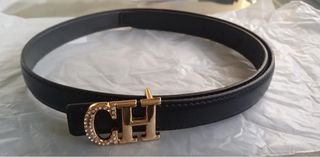 Cinturón CH Negro y Dorado con Cristales