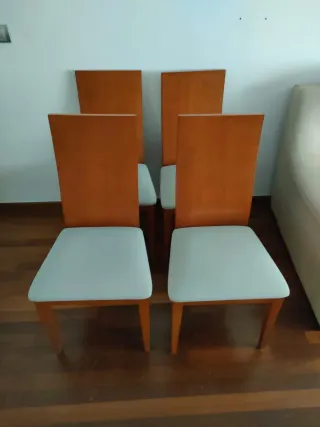 Pack 4 Sillas Comedor Madera y Tela