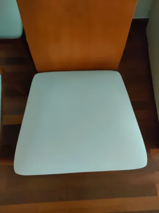 Pack 4 Sillas Comedor Madera y Tela