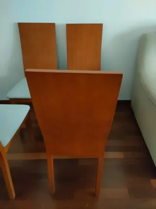 Pack 4 Sillas Comedor Madera y Tela