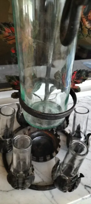 Porta bottiglia ferro battuto con bicchierini