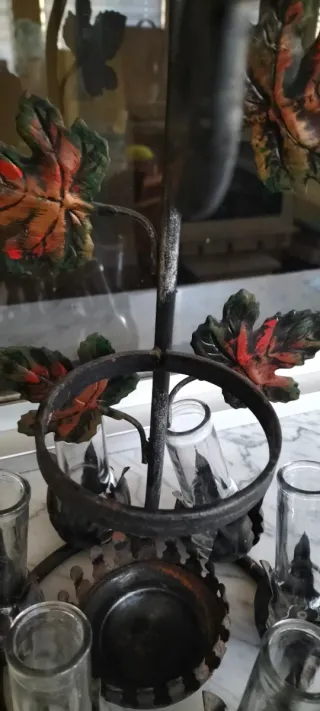 Porta bottiglia ferro battuto con bicchierini