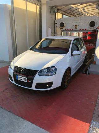 Volkswagen Golf 2005