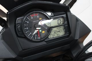 Suzuki V-Strom 650 Adventure Moto