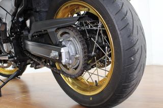 Suzuki V-Strom 650 Adventure Moto