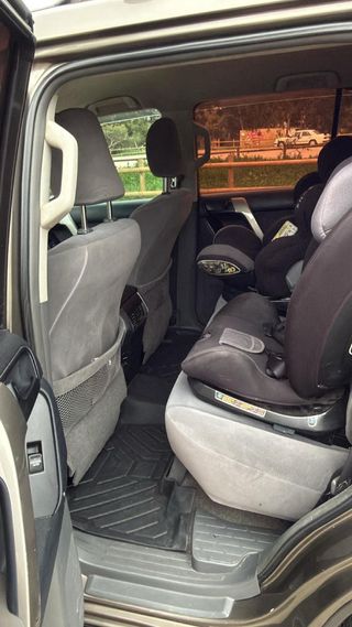 Toyota Land Cruiser 150 2013