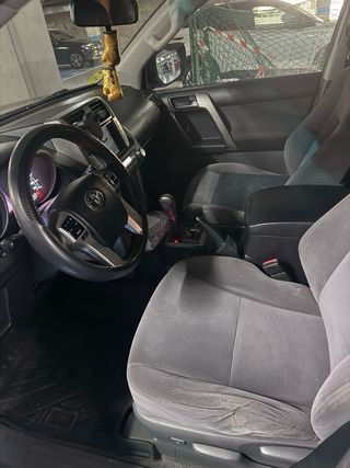 Toyota Land Cruiser 150 2013