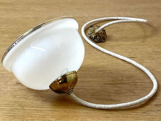 Lámpara de techo Modernista con tulipa cristal