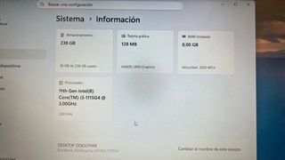 ASUS VivoBook 15 i3 8GB RAM 256GB SSD