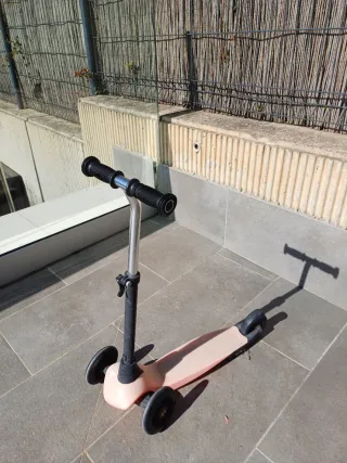 Patinete 3 Ruedas + Protecciones Niño