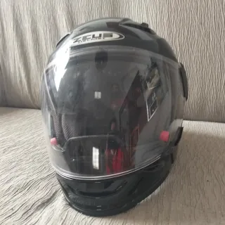 Casco Negro