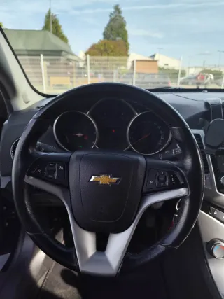 Chevrolet Cruze 2012