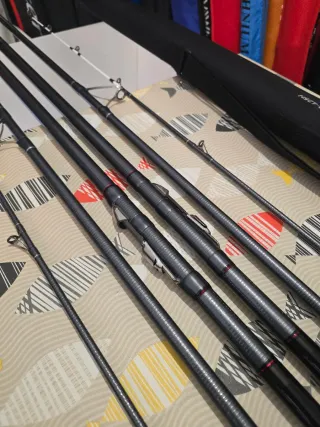 CAÑAS DAIWA TOURNAMENT SURF Z 30-425H