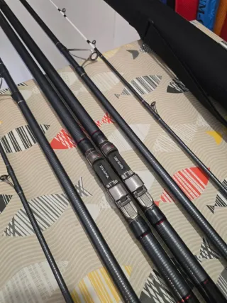 CAÑAS DAIWA TOURNAMENT SURF Z 30-425H