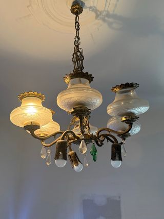 Lámpara araña bronce vintage 5 tulipas