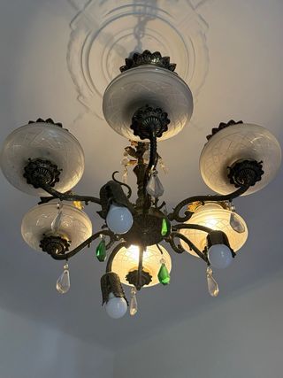 Lámpara araña bronce vintage 5 tulipas