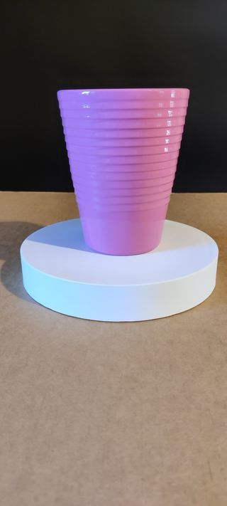 Vasetto in ceramica rosa porta pianta