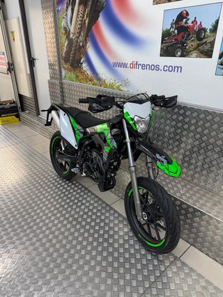 Peugeot XP6 50cc Supermotard 2026