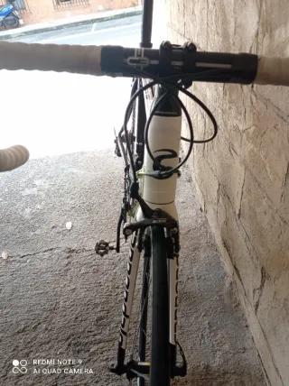 Bicicleta de carretera Cannondale SuperSix