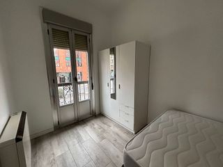 Piso en alquiler en Legazpi en Madrid