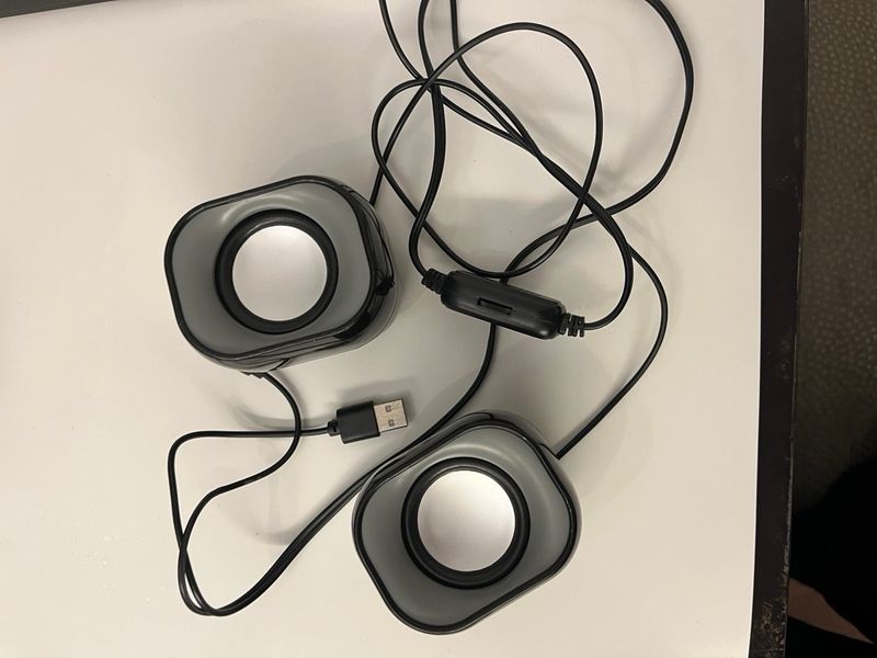 Ordenador Dell Vostro i3 con accesorios afbeelding 4