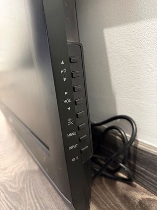 TV LG 26” + Fire TV Stick (Convierte en Smart TV)