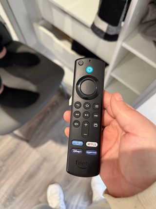 TV LG 26” + Fire TV Stick (Convierte en Smart TV)