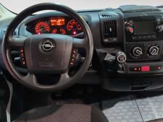 Opel Movano L2H2 3.5T