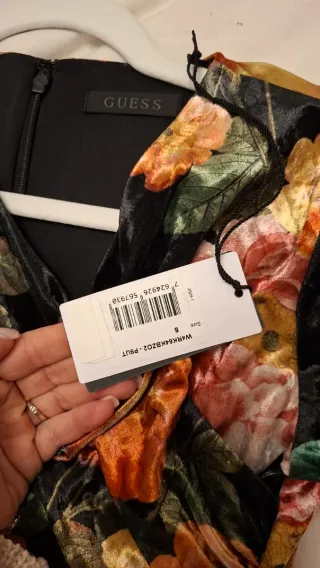 Vestido Guess Terciopelo Floral Mini Fruncido