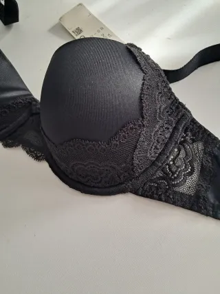 Triumph Muse WHP Reggiseno Nero Taglia 70D