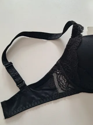 Triumph Muse WHP Reggiseno Nero Taglia 70D