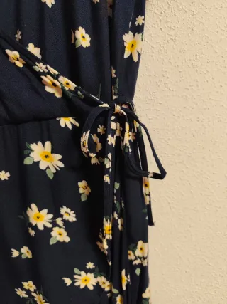 Vestido de chica talla 42 de ClockHouse.