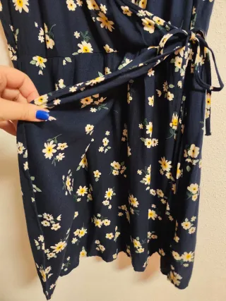 Vestido de chica talla 42 de ClockHouse.