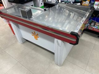 mueble de caja cobro supermercado