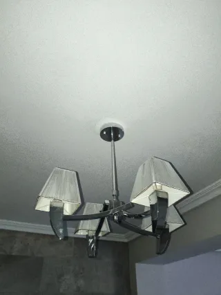 Lote de Lámparas de 8 brazos y 4 brazos cromada