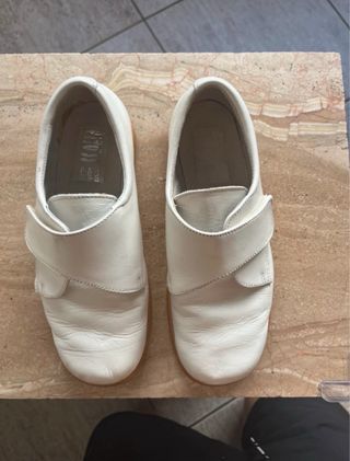 Zapatos de vestir blancos para niños