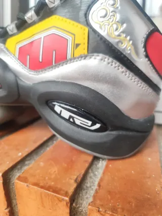 Reebok Question Mid Power Rangers Megazord